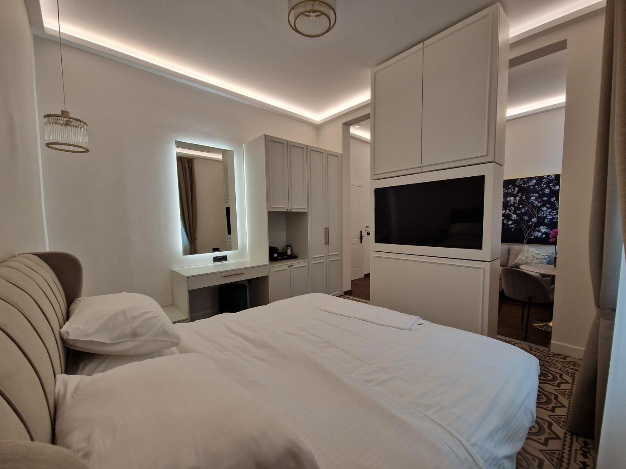 Jensen Luxury Suites Rhodes City Eksteriør bilde